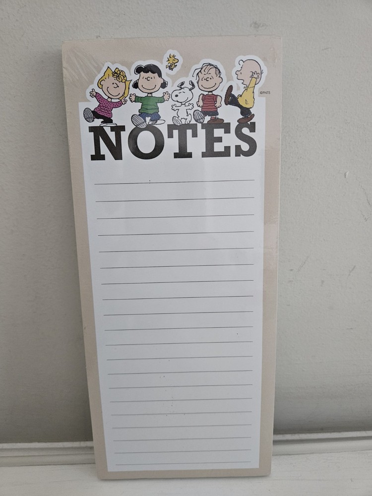 Peanuts Snoopy Gang Happy Dance "NOTES" Lined Magnetic Note Pad - 100 sheets-NEW