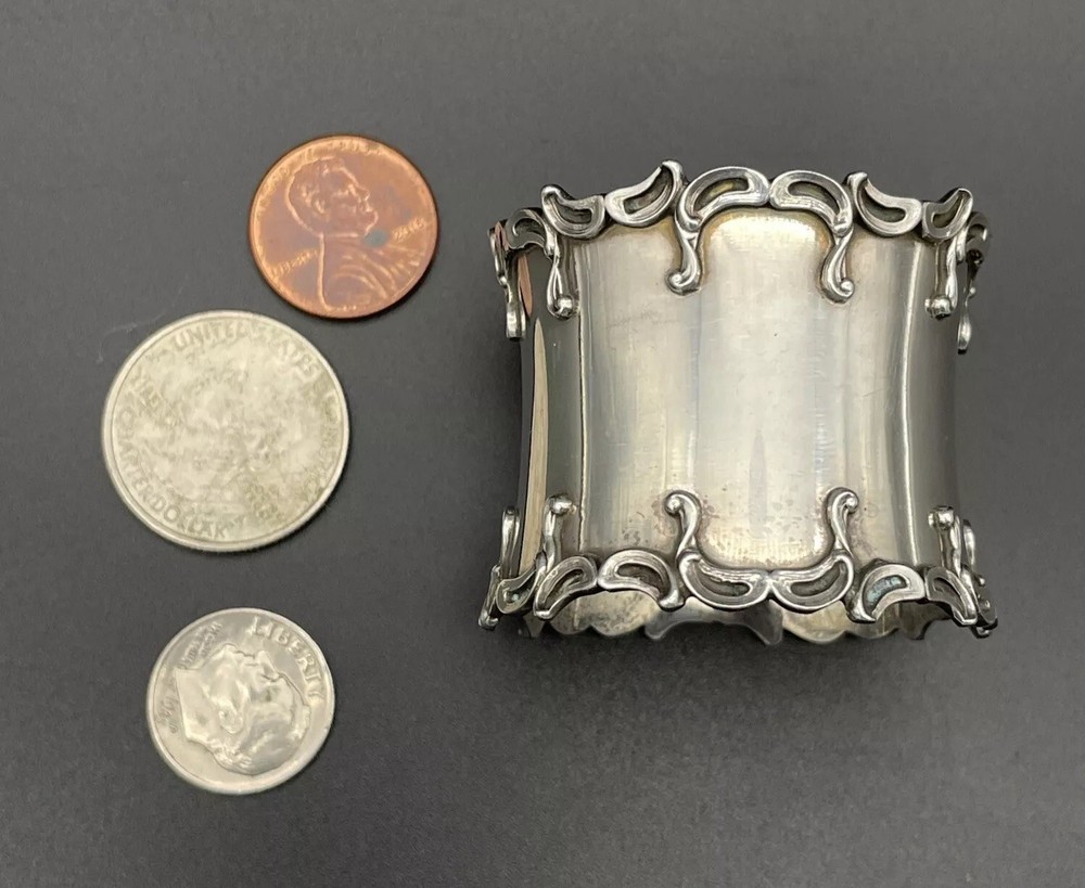 Large Blackinton Sterling Silver Napkin Ring Name Engraved “Francesca”