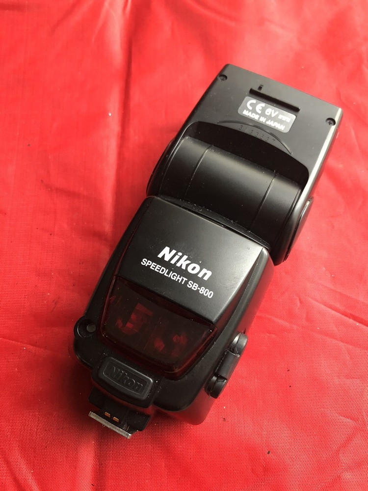 Nikon SB-800 Speedlight flash for Nikon Works But Missing Side Button