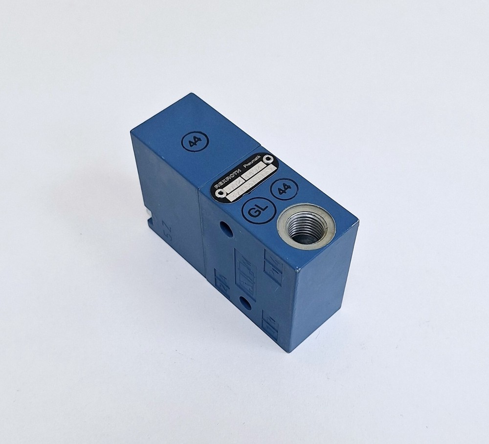 Rexroth 3710200000 / 002 Pneumatic Valve