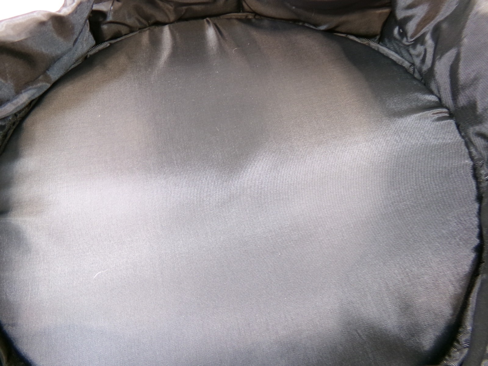 Sleepy Pod Mobile Pet Carrier Bed White Shoulder Strap Pets Up to 15 lb READ