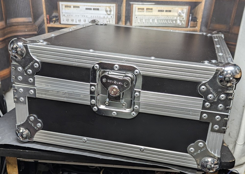 Odyssey innovative design turntable case