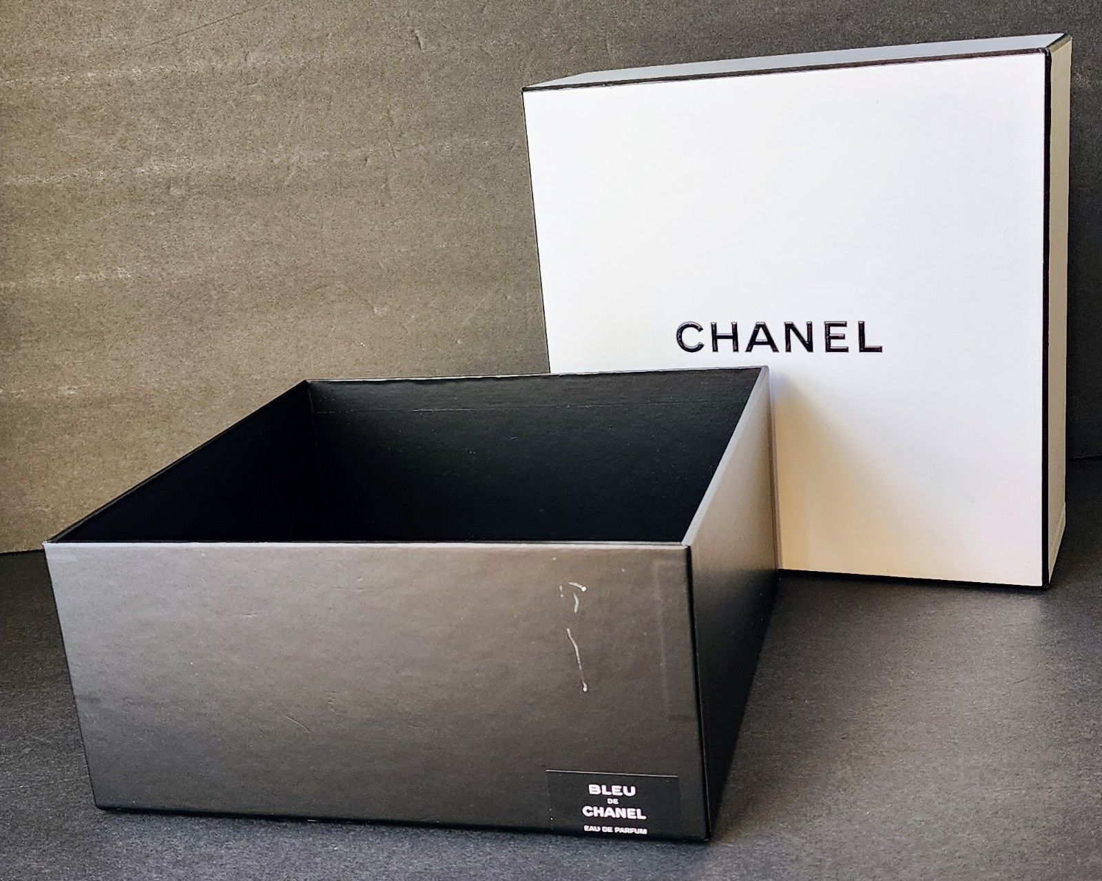 CHANEL Signature Gift Box – Luxury Rigid Presentation Box, Empty, Collectible