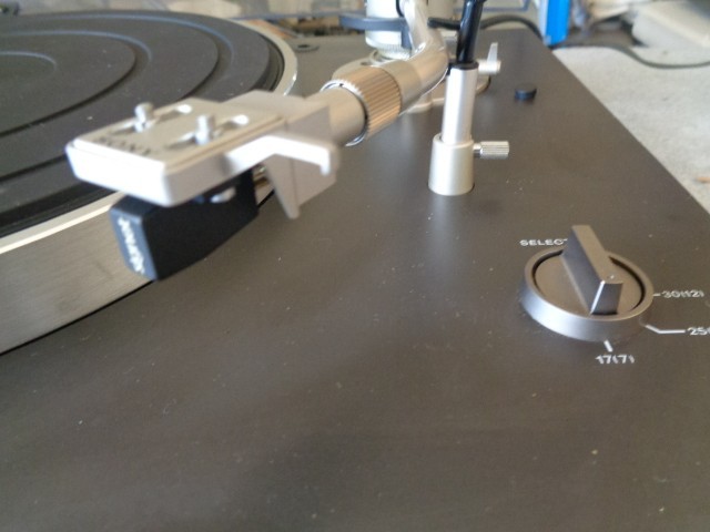 Sony PS - X70 Audio Stereo Turntable System