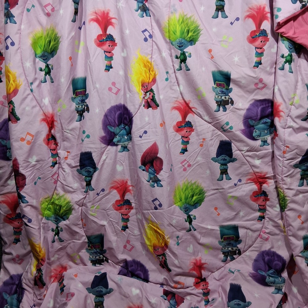Dreamworks Trolls Twin/full Reversible Comforter Set With sheets & Pillowcase