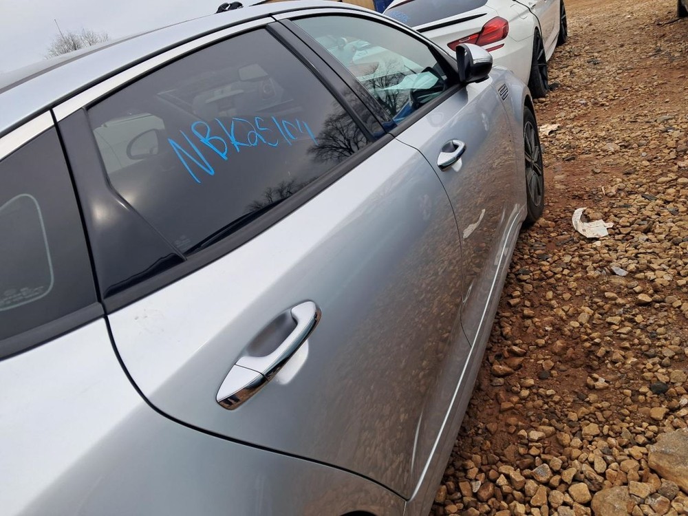 OPTIMAKIA 2019 Glove Box 4884580