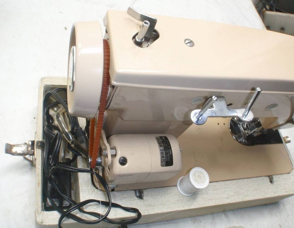 Precision Zig Zag Sewing Machine