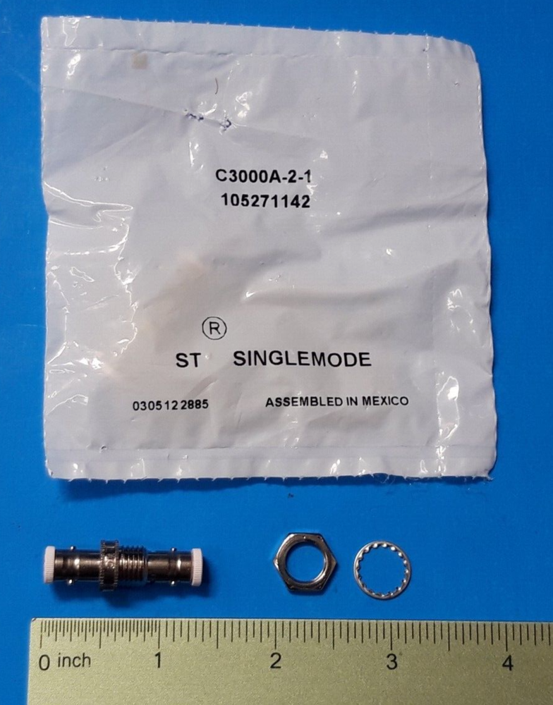 (2 PCs) COUPLER , SINGELMODE COUPLER , LUCENT 105271142 / C3000A-2-1
