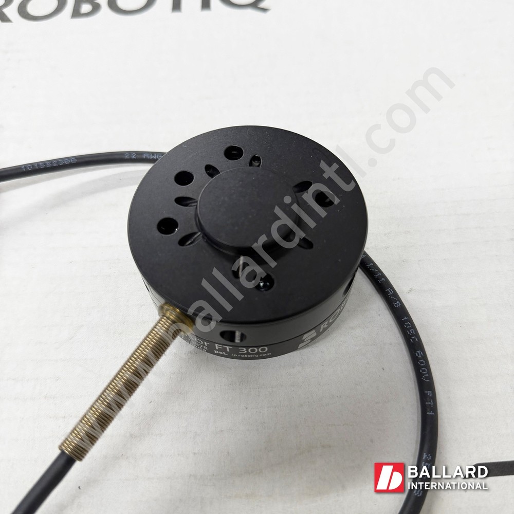 ROBOTIQ FT 300 Force Torque Sensor FULL KIT Complete w/ Coupling, Cables, & USB