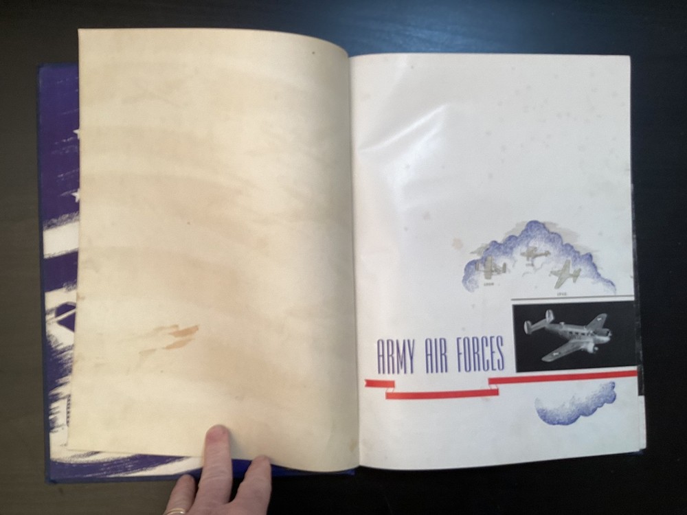 WWII Army Air Force Walnut Ridge Basic Flying School 1943 CLASS 43-E HC Book