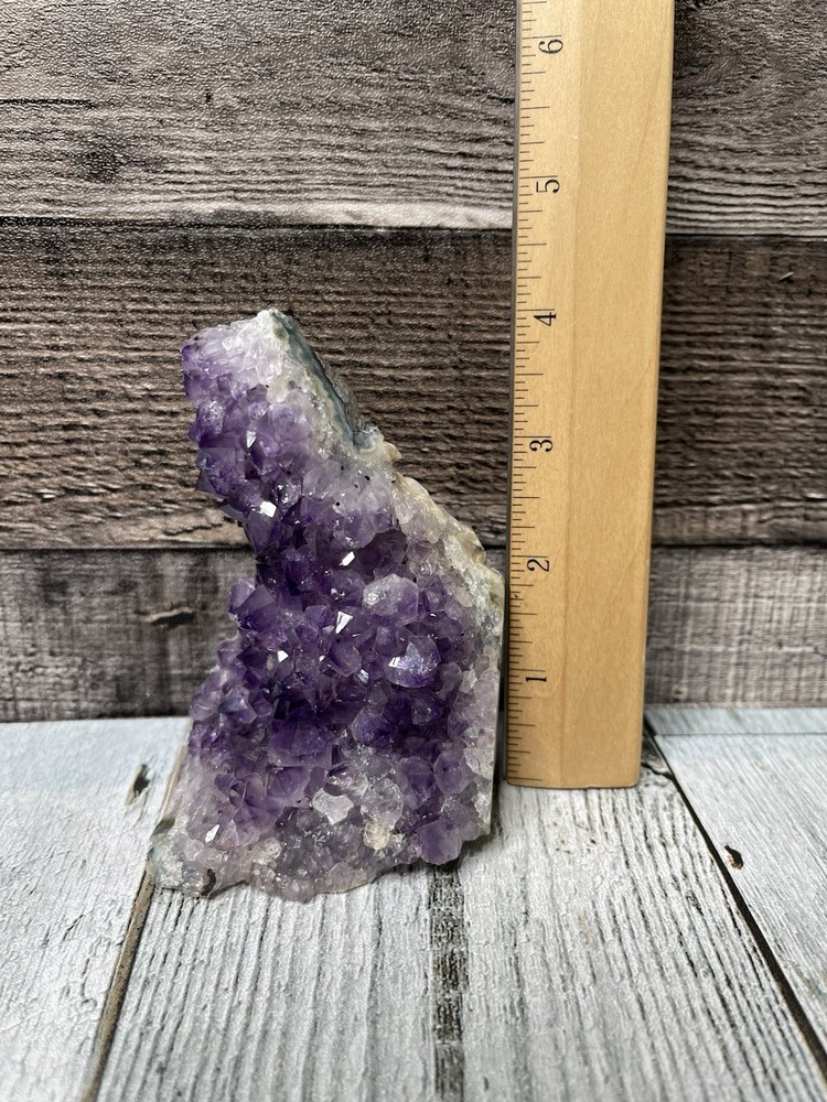 Beautiful medium Amethyst Quartz Crystal Cluster