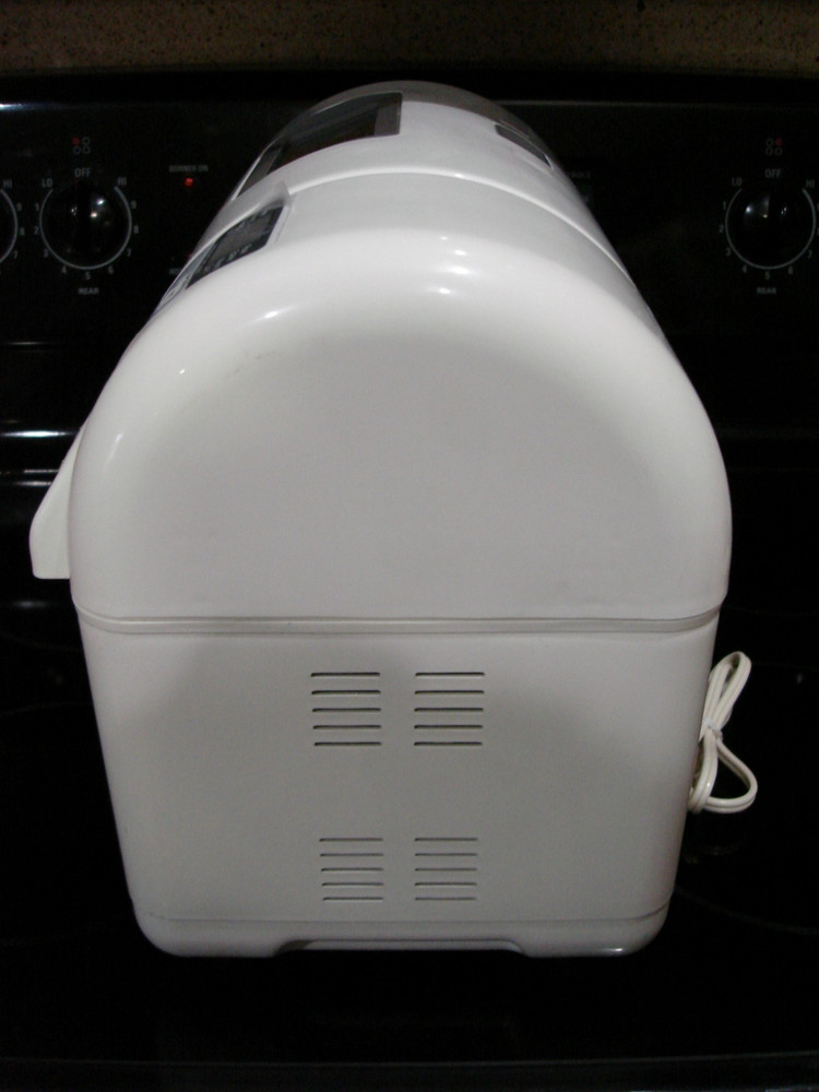Welbilt Bread Machine Dual (2) - 1 lb.Loaf Express Setting - ABM1L23 Bread Maker