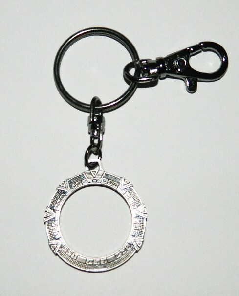 Stargate SG-1 TV Series Stargate Antique Silver Toned Metal Keyring NEW UNUSED