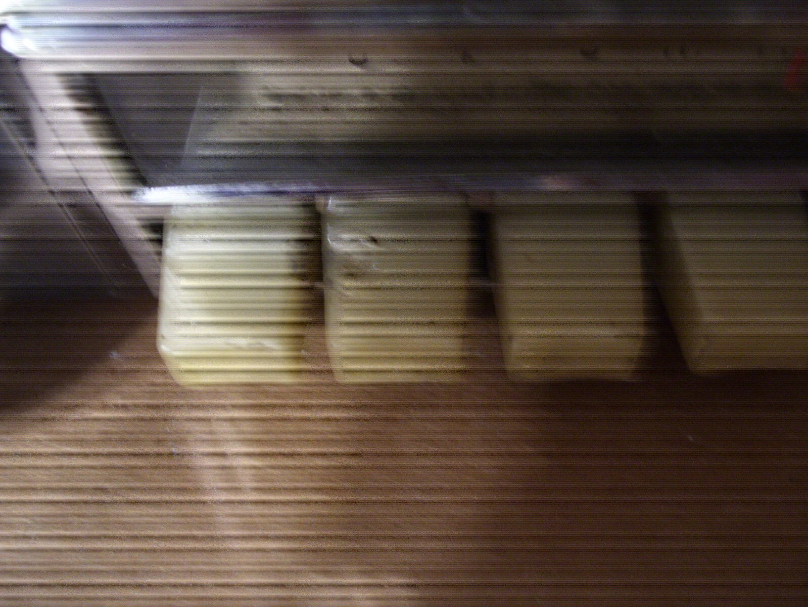 61 1961 Plymouth radio Good working with speaker