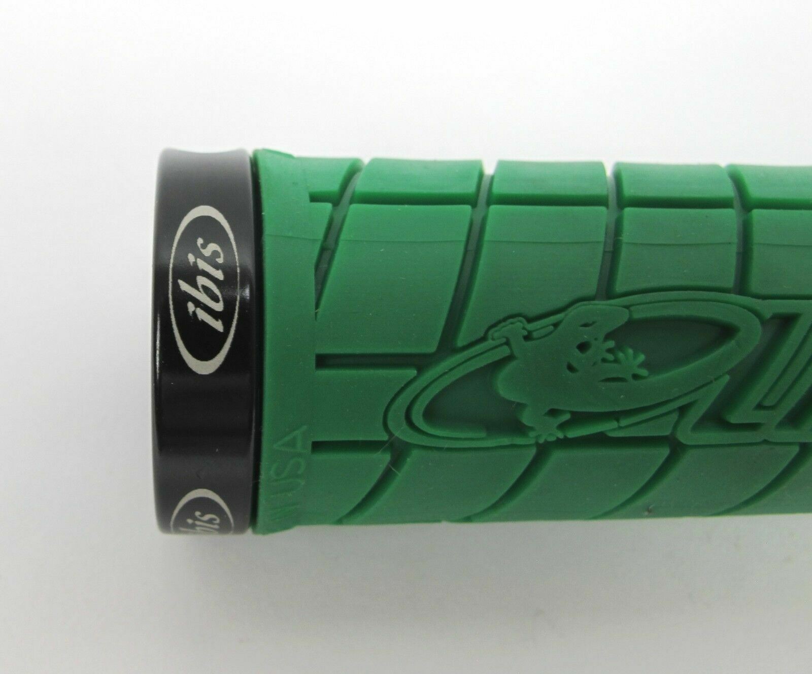 Lizard Skins Logo Mountain Bike Grips Lock-On Dark Green - Ibis Logo $29MSRP