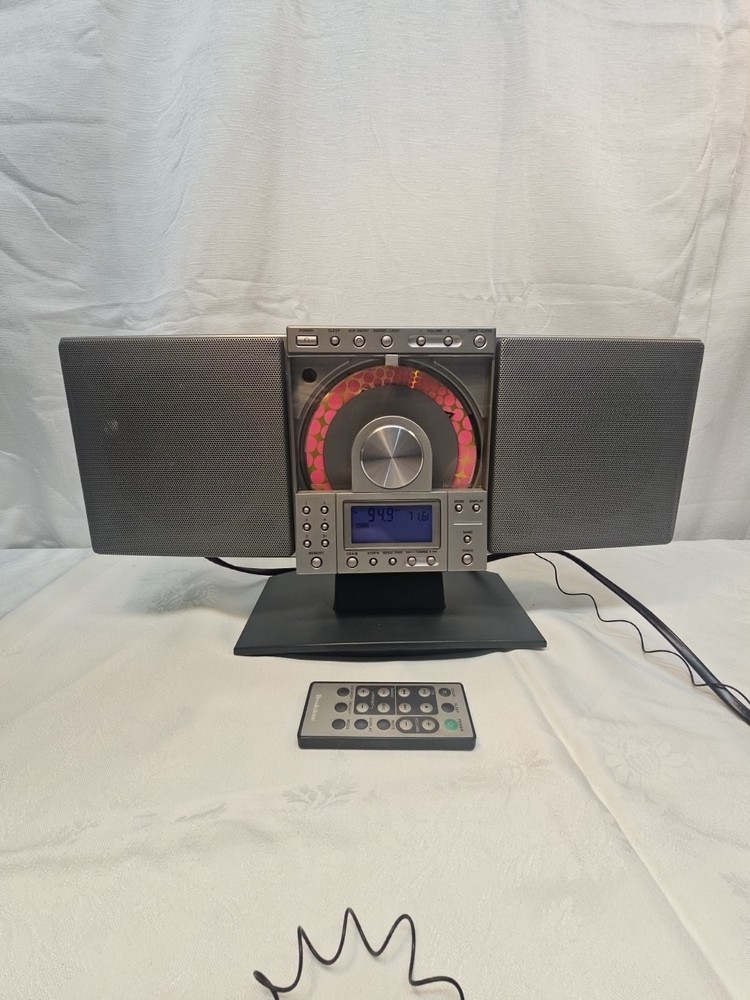 VTG Brookstone CD system PLL radio multi-clock, model BR-200 model W/Remote