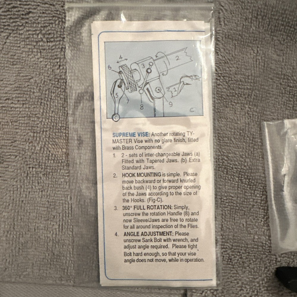 Ty-Master Fly-Tying Vise And Hooks