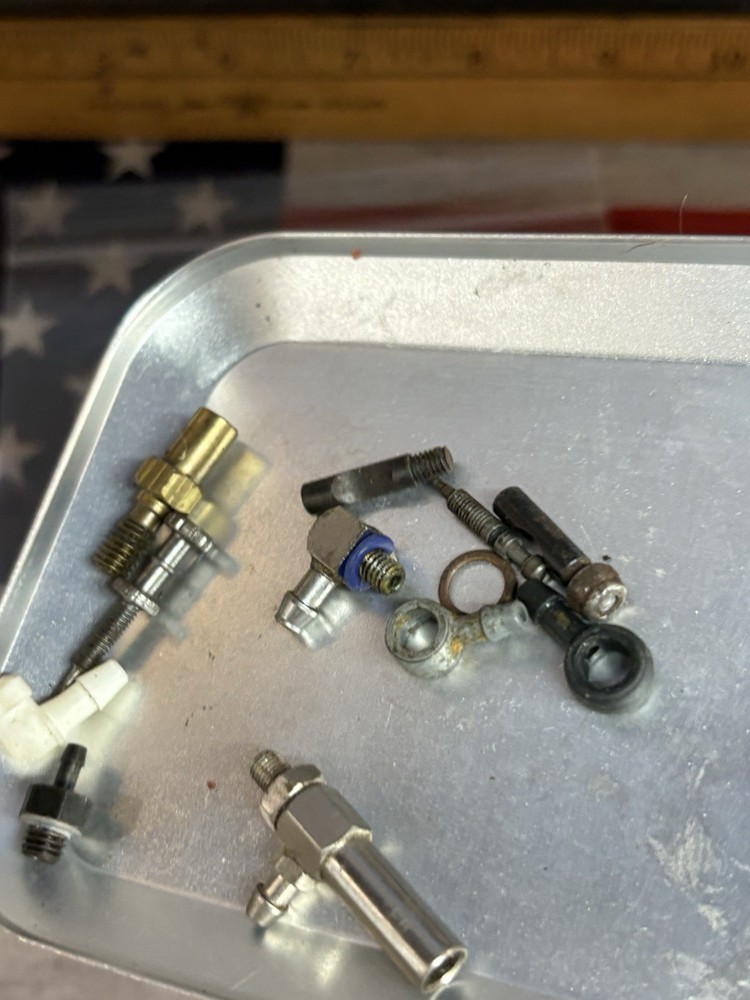 Nitro Carburetor Part: PreOwned