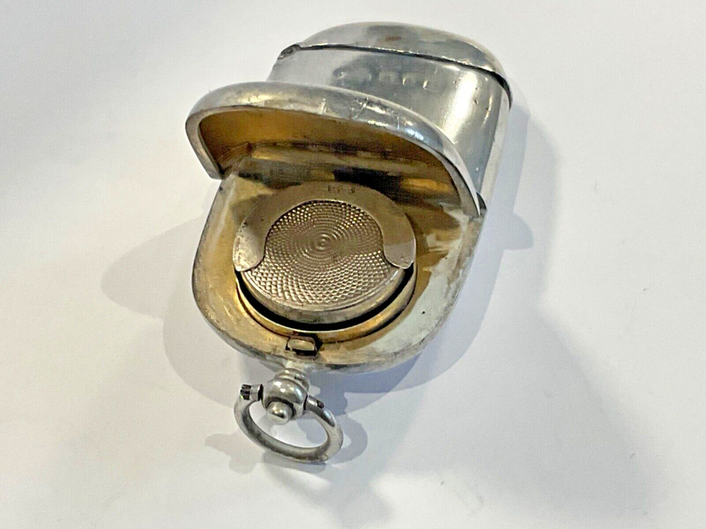 Combination silver vesta and sovereign case