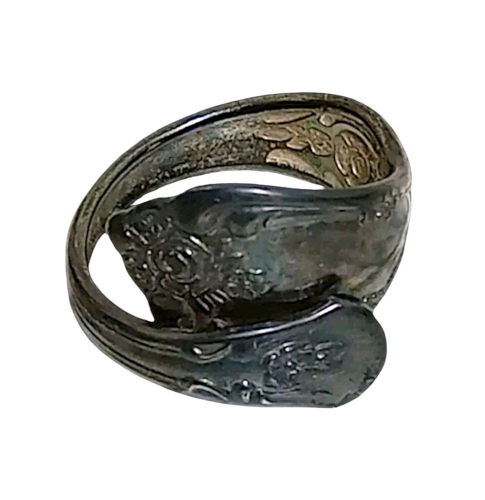 WM Rogers Oneida Spoon Ring Handcrafted Silver Plated Size Adjustable