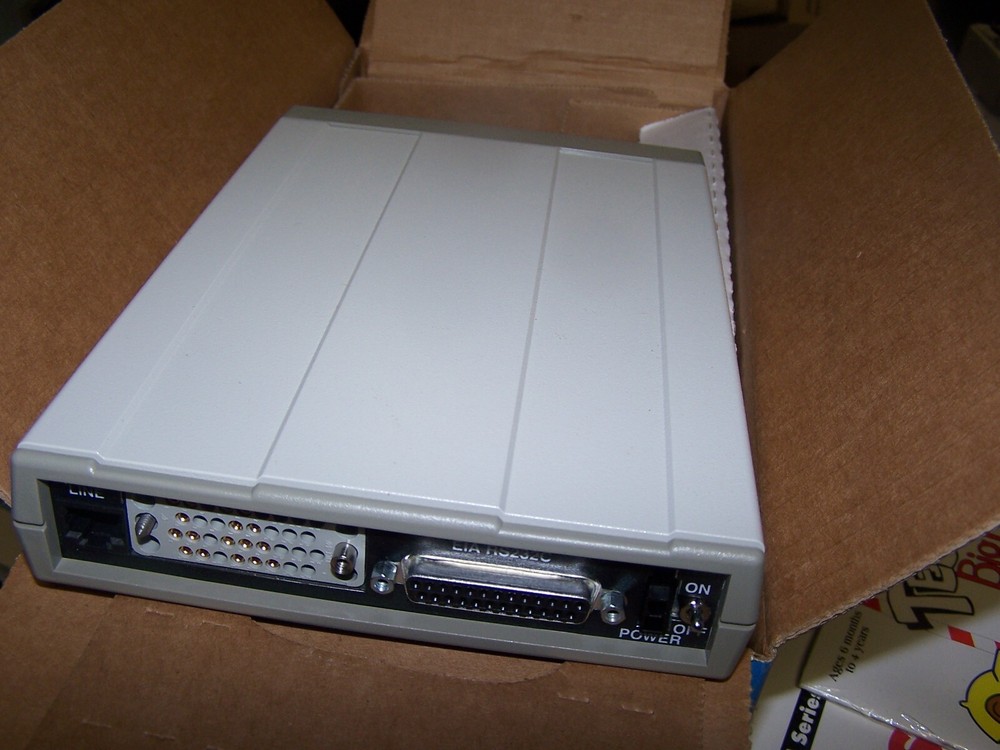 MultiTech MultiDSU56K Modem - New Old Stock