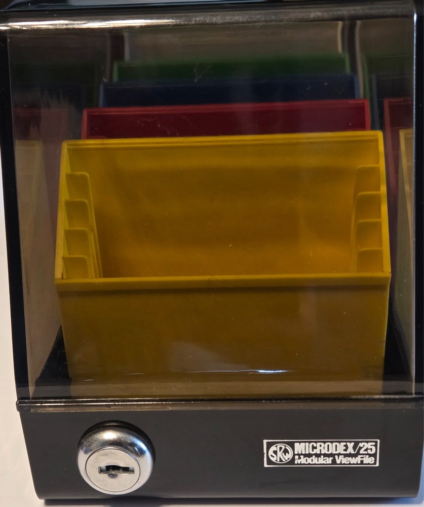 Vintage SRW Microdex 25 Floppy Disk Case for 3.5 inch Computer Disk Modular View
