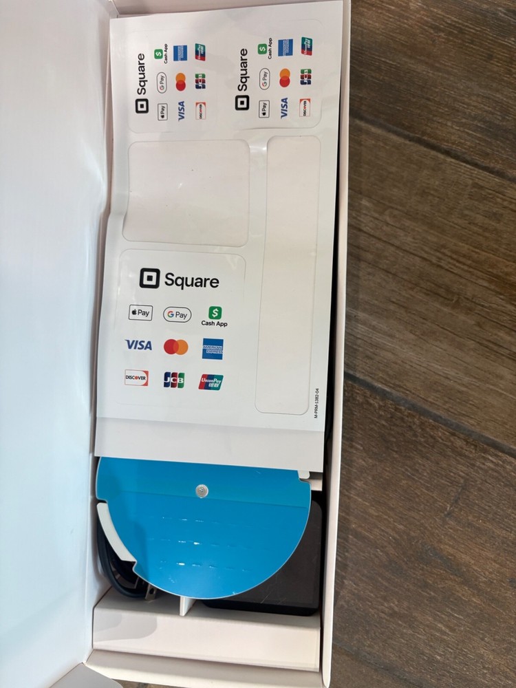 Square stand (second generation, USB-C)