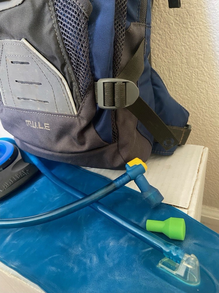 Camelbak Mule Hydration Backpack Black Blue with 2L Bladder