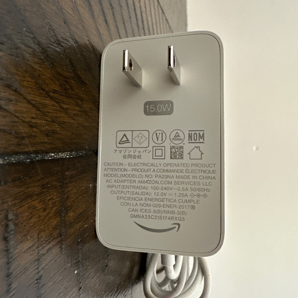 Amazon Echo Dot (4th Generation) B7W64E Black Bluetooth Wireless Smart Speaker