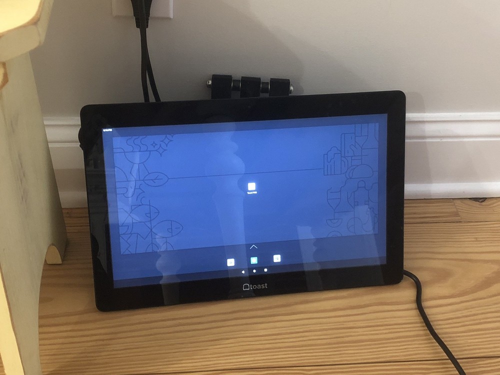 Toast POS 15" ELO i Series ESY15i4 Touch Screen Computer Kitchen Display System