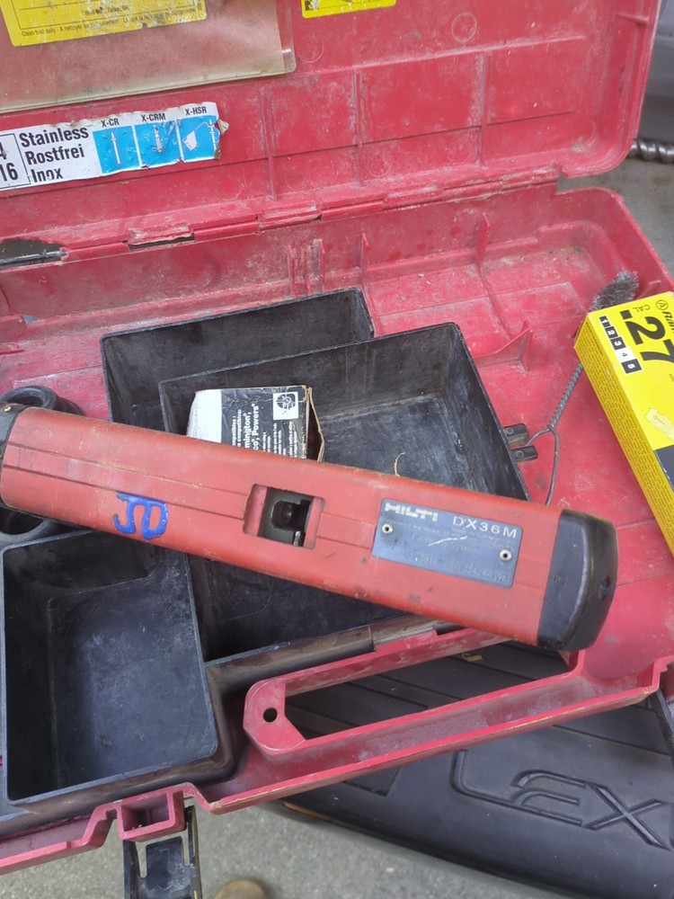 HILTI DX36M POWDER ACTUATED