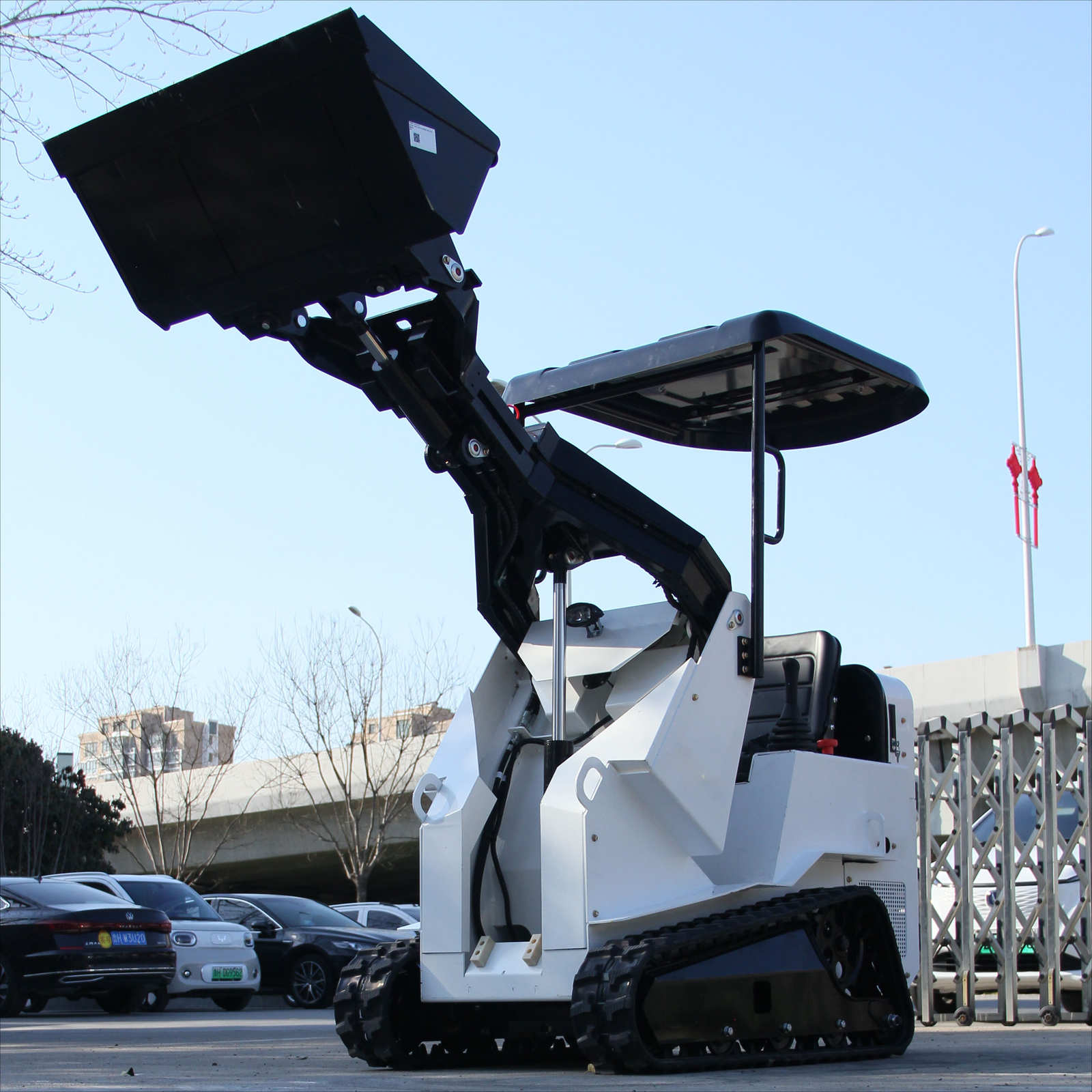 Mini Skid Steer Loader Riding Tracked Loader for Landscaping