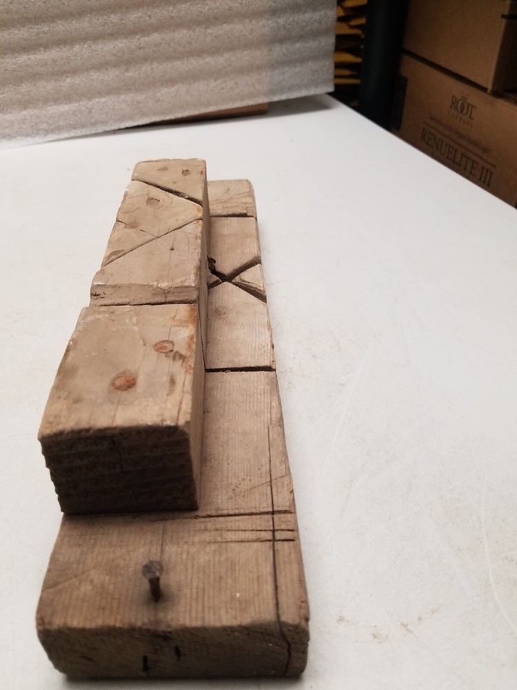 Handmade Miter Box Block (V)