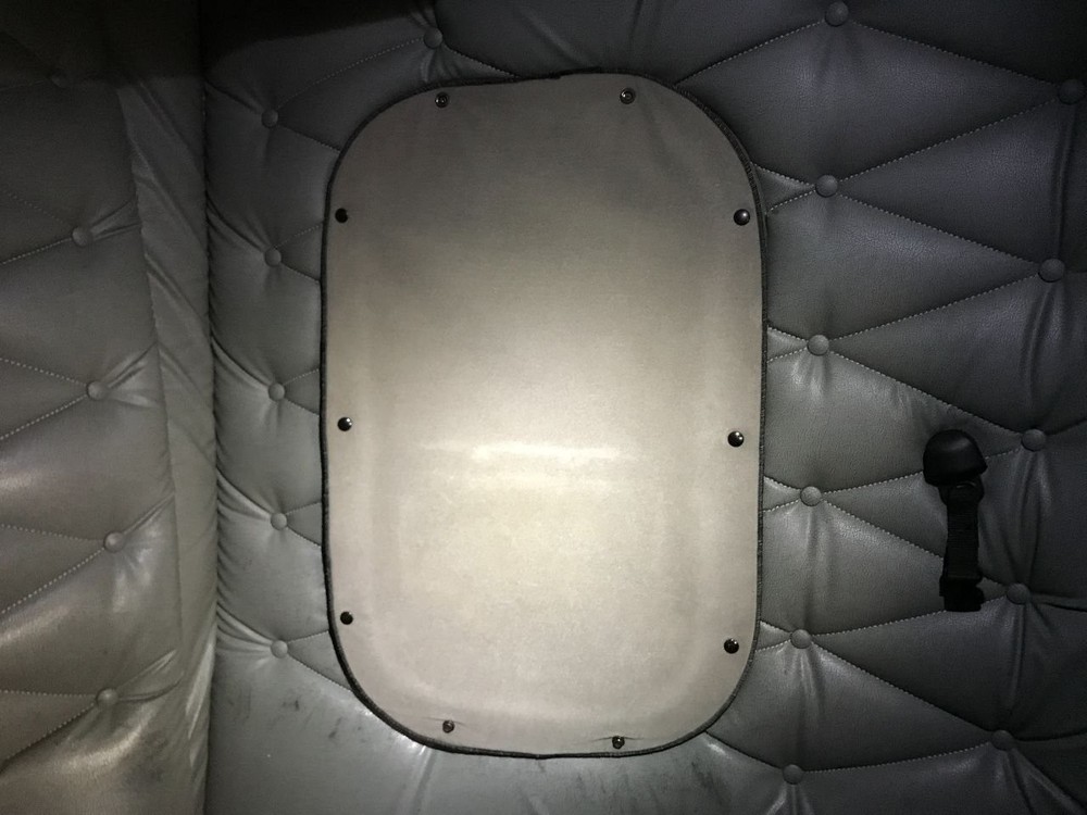 Freightliner CASCADIA GREY SLEEPER WINDOW Interior Curtain - Used