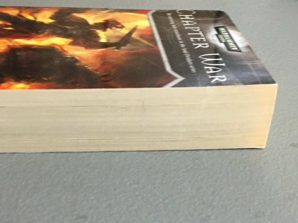 BOOK WARHAMMER CHAPTER WAR BEN COUNTER PAPERBACK USED