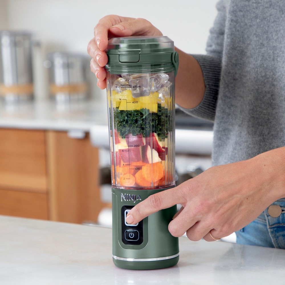 Ninja - Blast 18 oz. Portable Blender - Forest Green