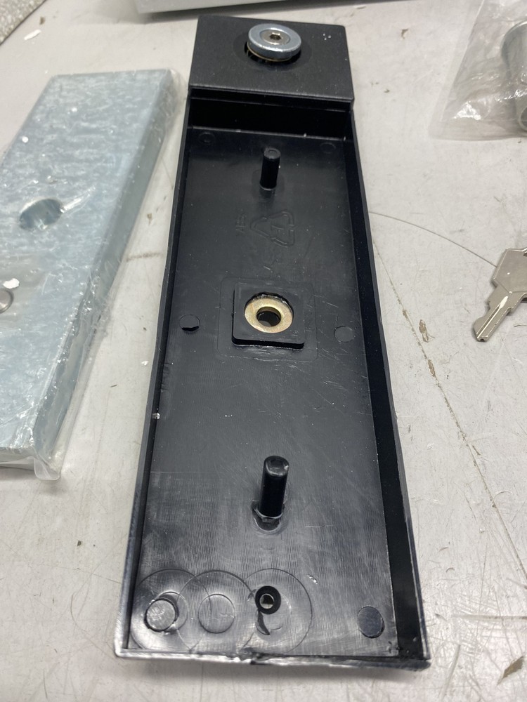 SDC 1511SNAKV Series Exit Check W/ Integrated Delayed Electromagnetic Lock