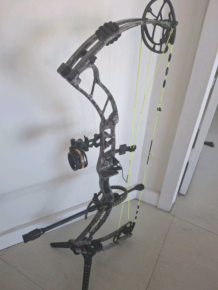 Obsession Turmoil '33. '70.RH.New strings. QAD. Stabilizer. sight.