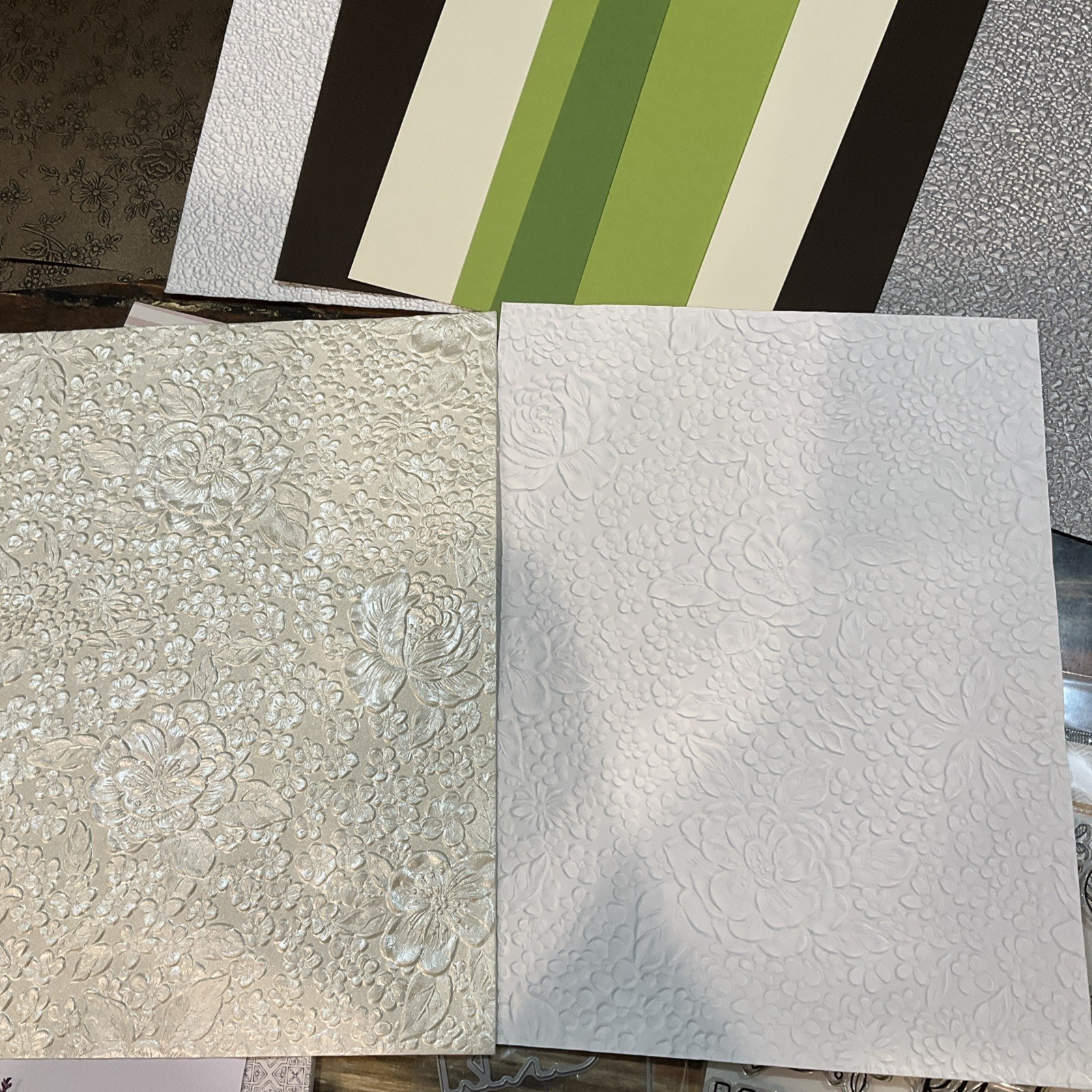 simon says stamps Kind Flowers Stamp And Craft Kit NIP