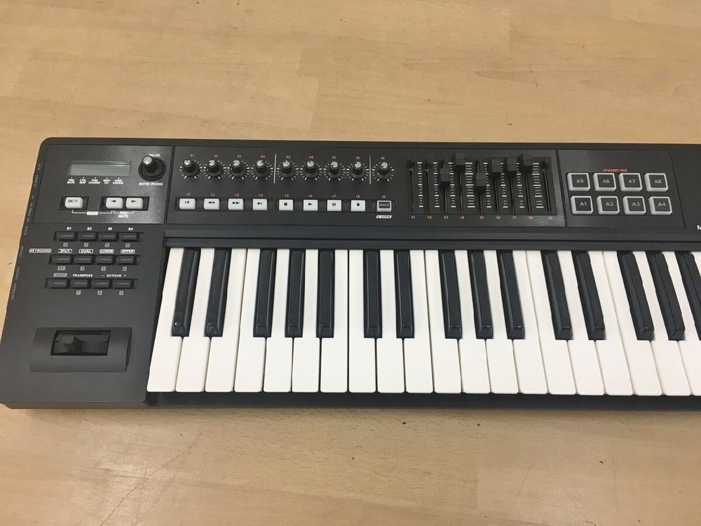 Roland A-500 Pro Midi Keyboard controller