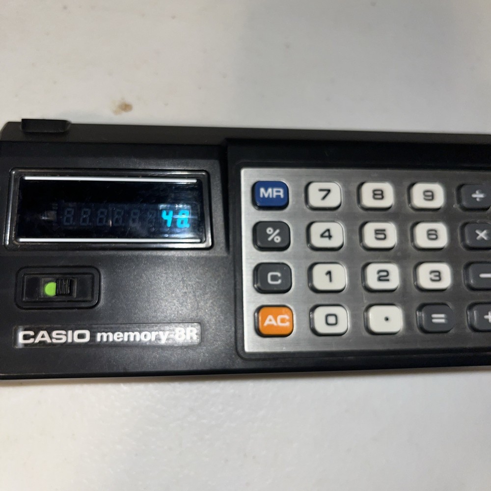 Casio Memory 8R Vintage Electronic Calculator Working Well