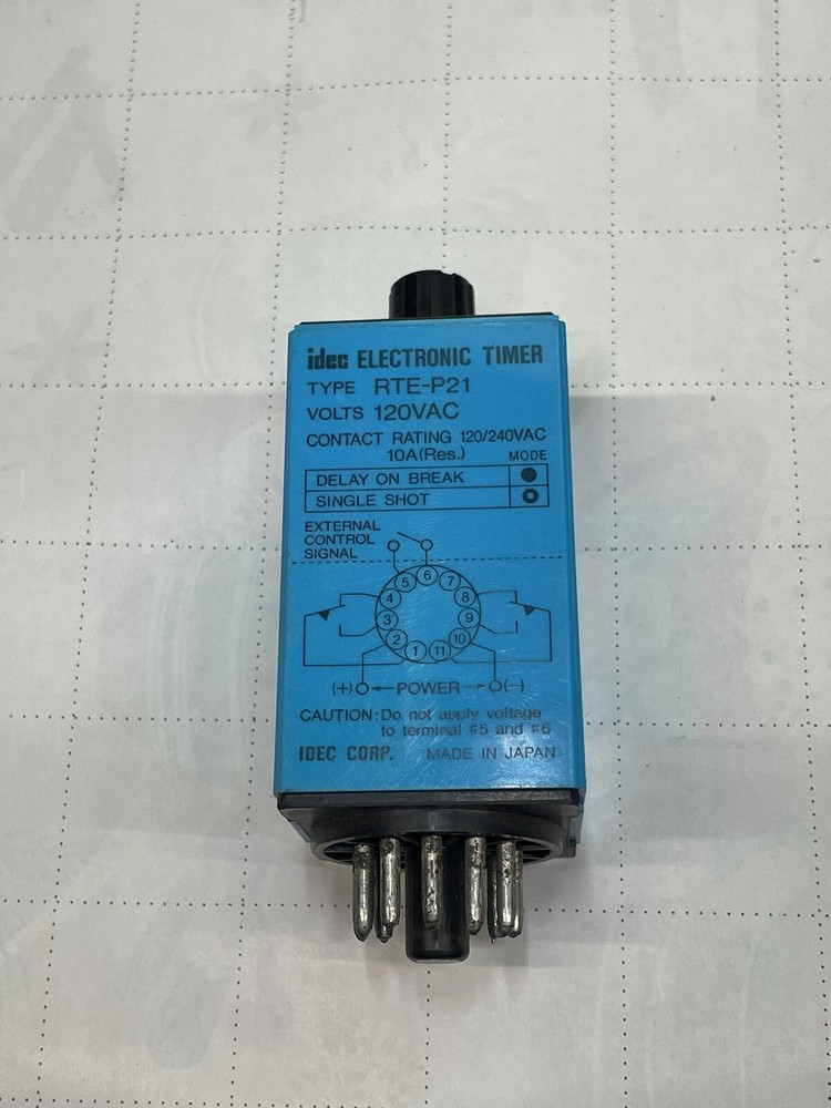 IDEC RTE P21 Time Delay Electric Timer 120v