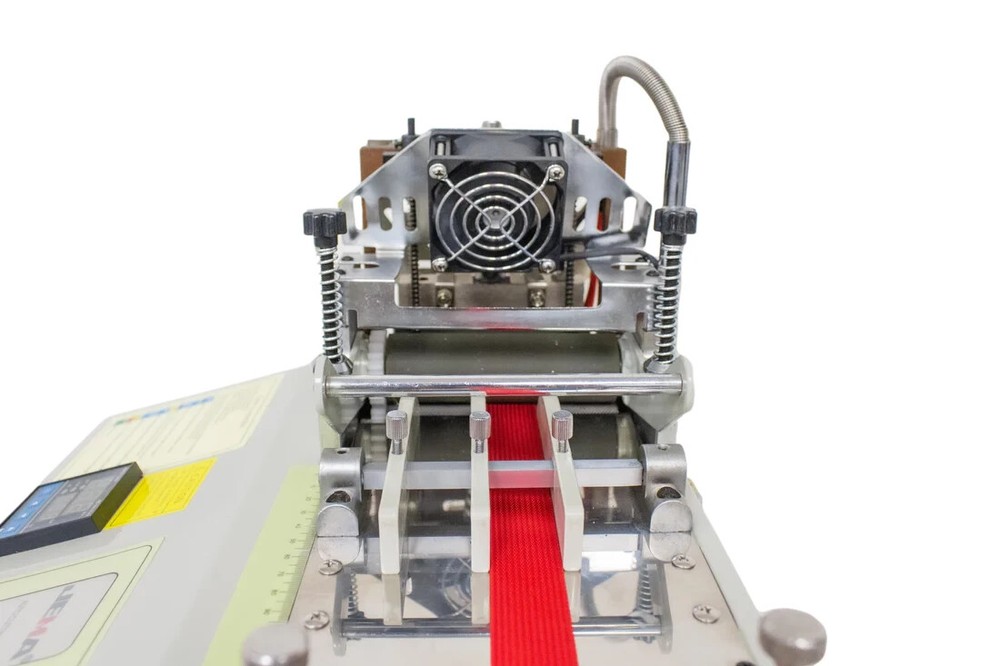JM-110H (NEW VERSION HOT AUTO CUTTING MACHINE)