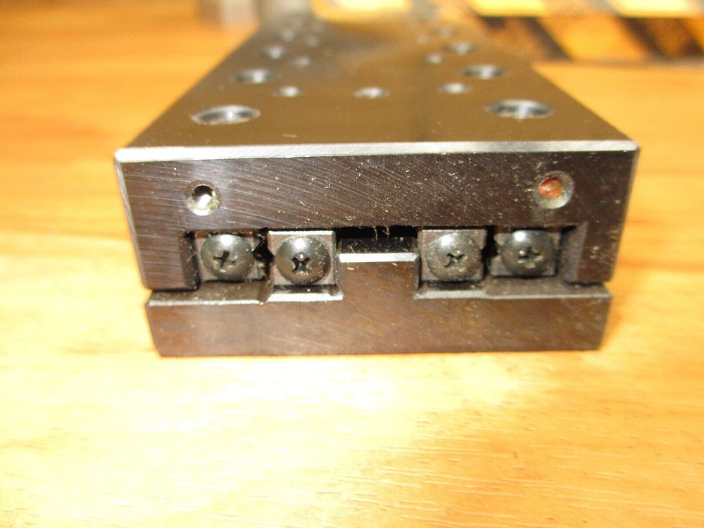 THK VRU3155 *NEW* Cross Roller Table Linear Guide Unit Rail