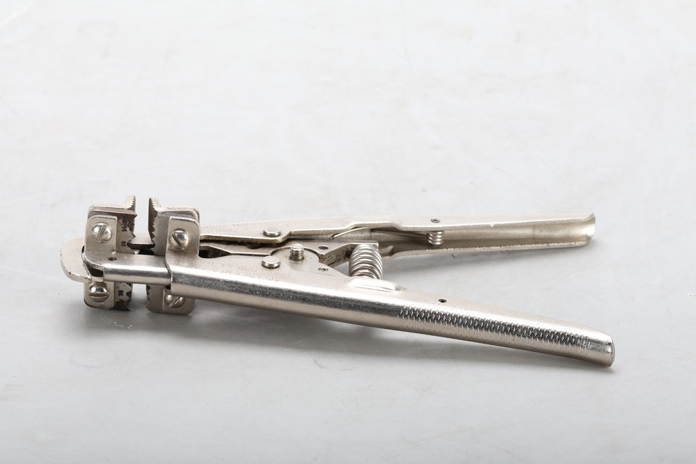 Speedex Whiz-Master Multi-Gauge Wire Stripper Tool