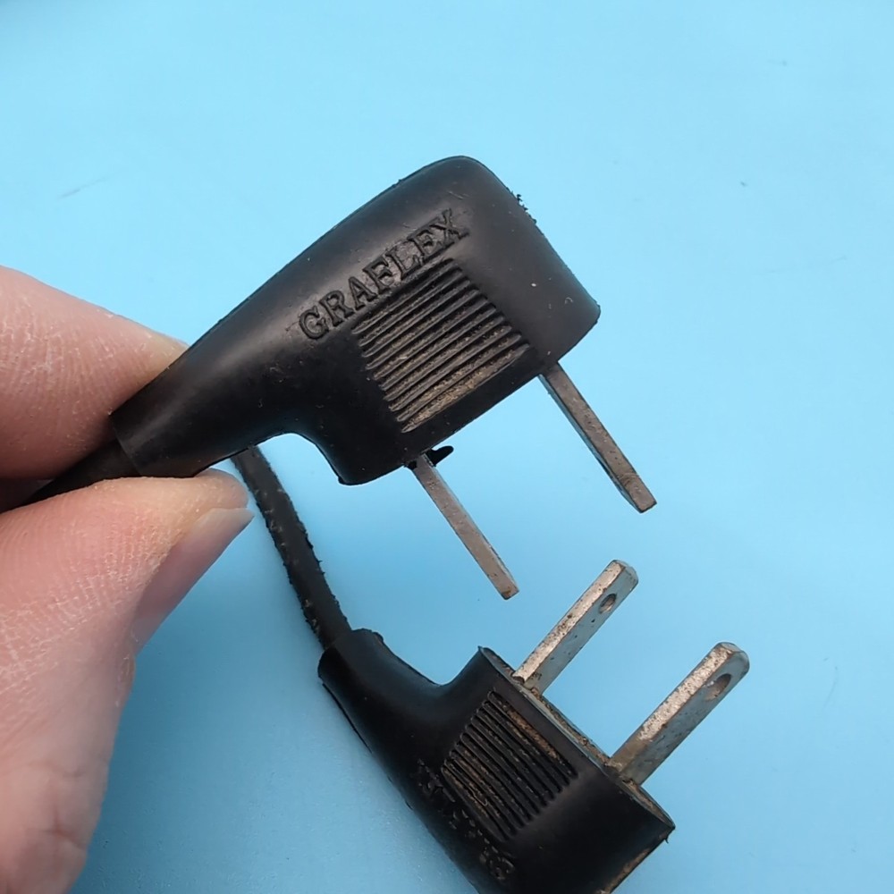 Vintage GRAFLEX Camera Shutter Remote Cable RARE X2