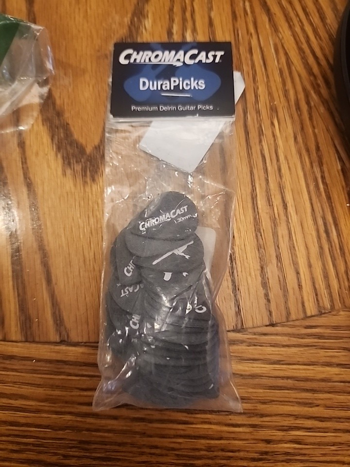 30 pk CHROMACAST DuraPicks Guitar Picks