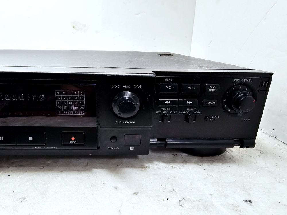 1994 SONY Minidisc MDS-501 Recorder Player Deck UNTESTED POWERS ON