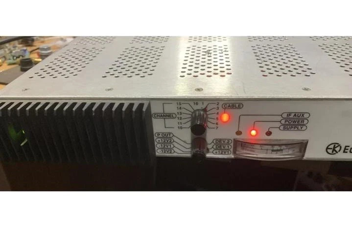 EUROTEK 70 MHZ ANALOG MODULATOR INPUT 2 AUDIO / 1 VIDEO BROADCAST