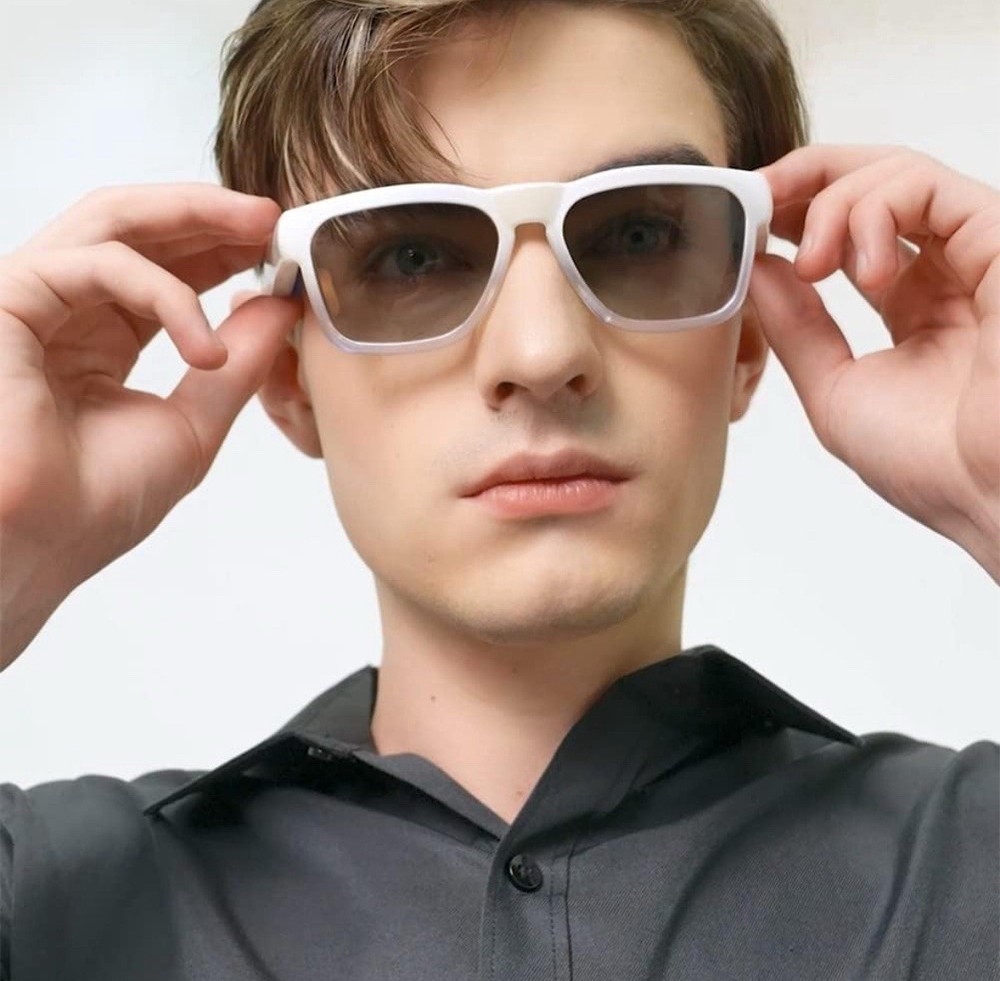 OhO Smart Glasses,Polarized Sunglasses w/Bluetooth Speaker, White Transitional